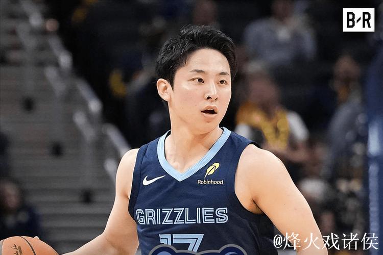 灰熊与河村勇辉签下双向合同 身高173现役最矮 灰熊与河村勇辉签下双向合同 身高173现役最矮